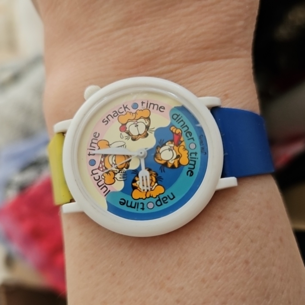 Garfield Cartoon Watch with Blue and Yellow Strap